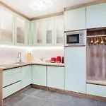 아파트 Backstage Loft