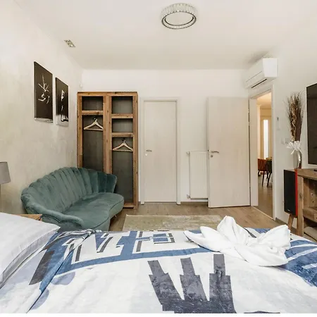 Apartment Backstage Loft Budapest