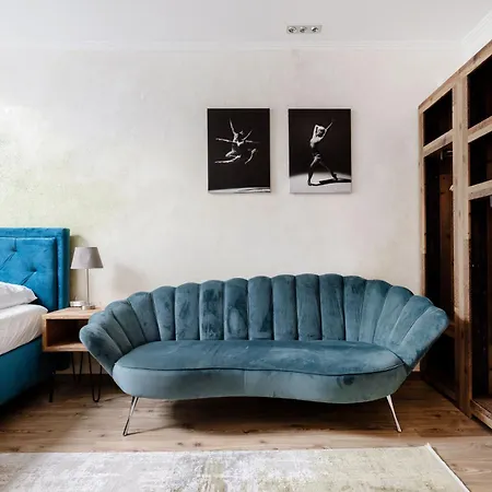 Backstage Loft Апартаменты